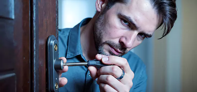 Eviction Locksmith Revere